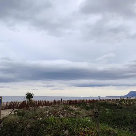 A 200m Playa Santa Anna *