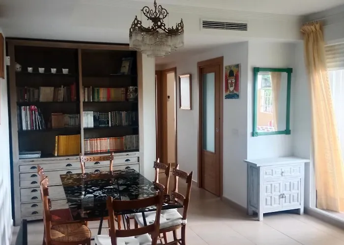 A 200m Playa Santa Anna